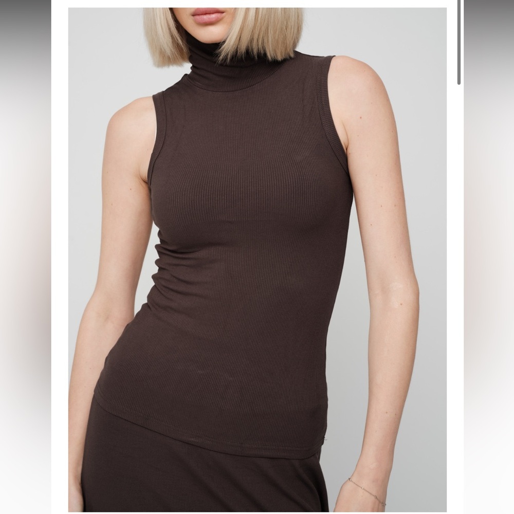 Basic Soft Rib Mockneck Tank Top